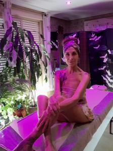 663205636: Chica busca chico en Madrid