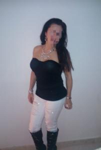 632175489: Chica busca chico en Málaga