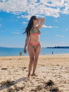 614396275: Travesti en Pontevedra