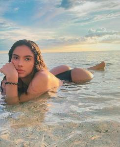 Chica busca chico en Tenerife: 