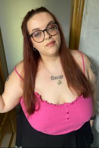 617643309: Chica busca chico en Valencia