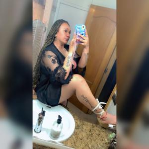 631421561: Chica busca chico en Barcelona