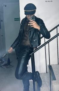 Chico busca chica en Barcelona: 