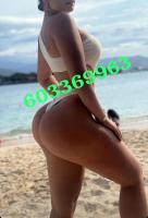 603369963: Chica busca chico en Barcelona