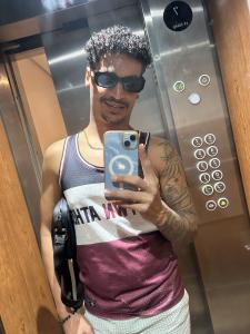 Chico busca chica en Mallorca: 