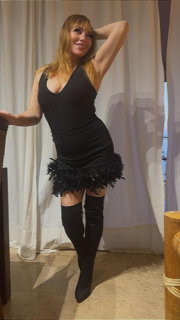 671694246: Chica busca chico en Alicante