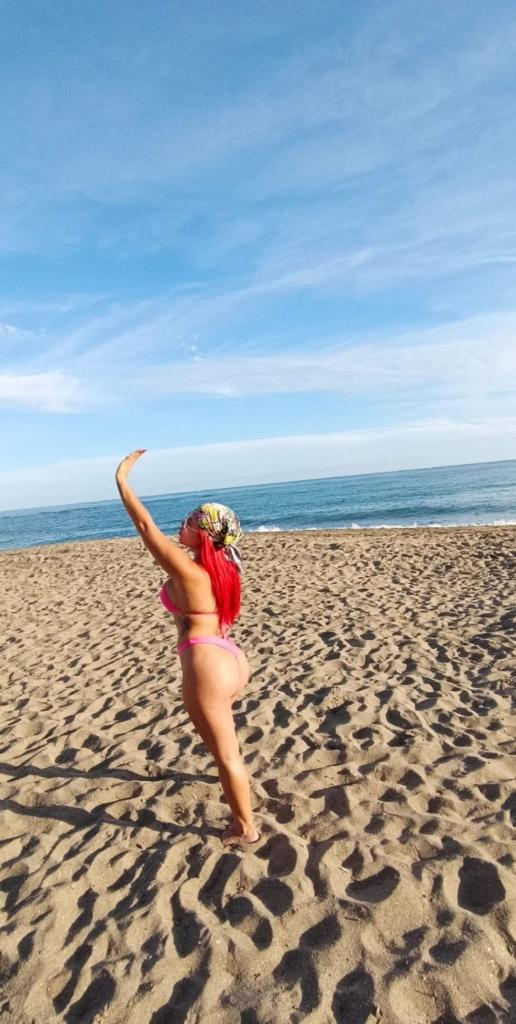 Chica busca chico en Barcelona: Chica busca chico