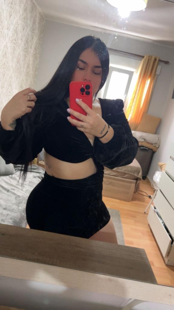 Chica busca chico en Navarra: 