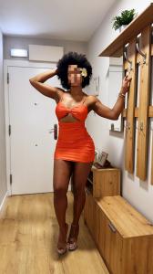 615687097: Chica busca chico en Granada