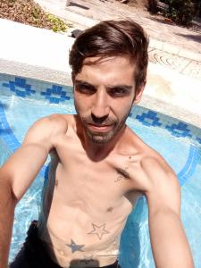 Chico busca chica en Alicante: 