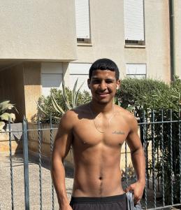 643524421: Chico busca chica en Mallorca