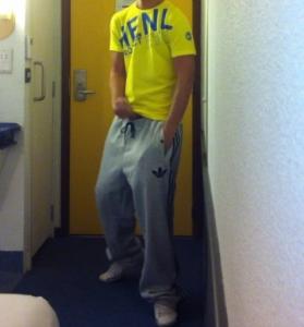 626443063: Chico busca chica en Sevilla