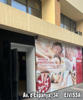 688003186: Chica busca chico en Ibiza