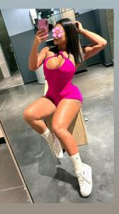 Chica busca chico en Sevilla: 