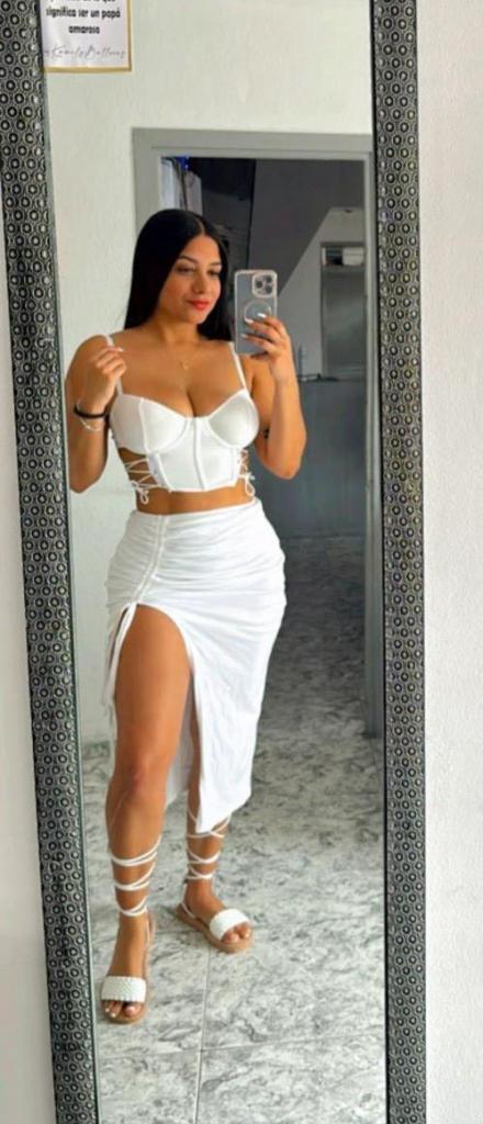 Chica busca chico en Barcelona: Chica busca chico