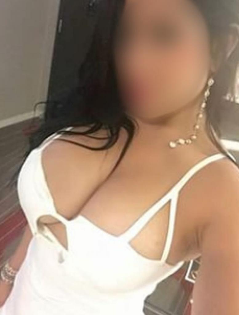 610332602: Chica busca chico en Badajoz