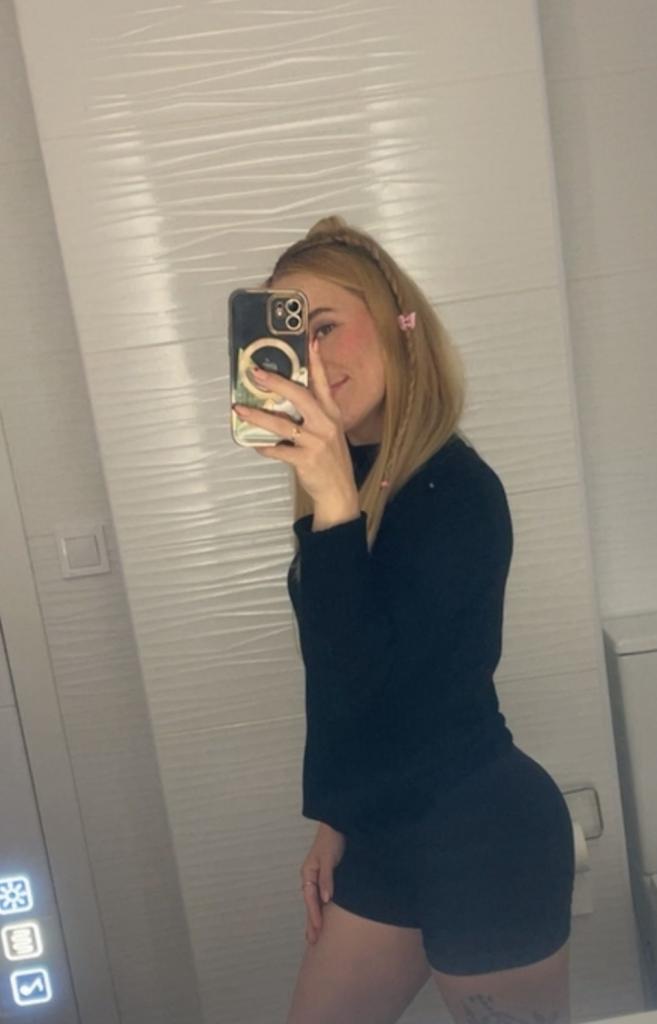 Chica busca chico en Murcia: 