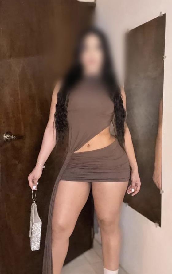 612471123: Chica busca chico en La Coruña