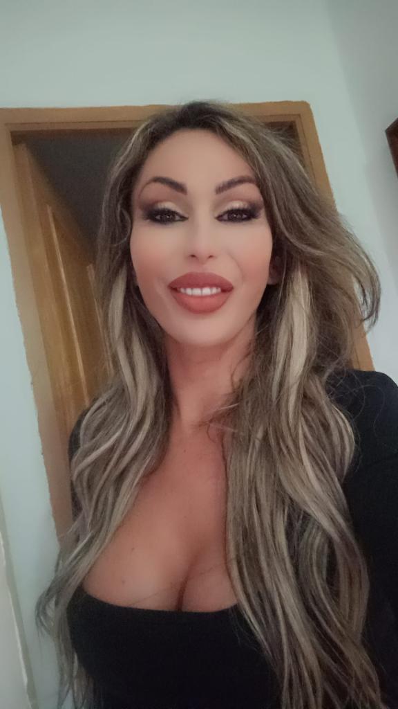 613182228: Transexual en Córdoba