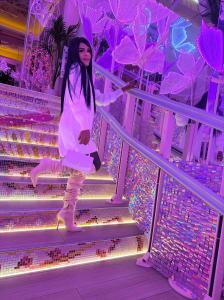 614116157: Transexual en Gerona