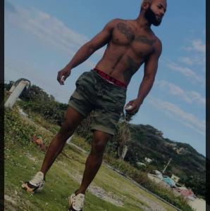 603937122: Chico busca chica en Madrid