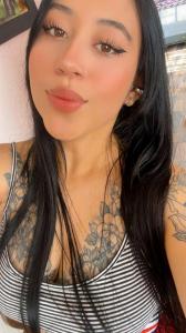 613186947: Chica busca chico en Valencia