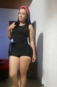 631351481: Chica busca chico en Huesca