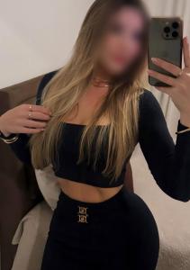 602712701: Chica busca chico en Barcelona