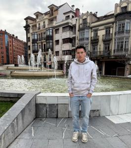 610842268: Chico busca chica en León