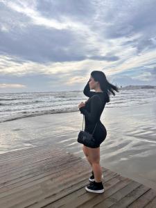 673592247: Chica busca chico en Madrid