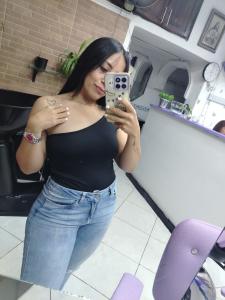 614528075: Chica busca chico en Valencia