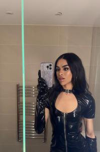 742011195: Transexual en La Coruña