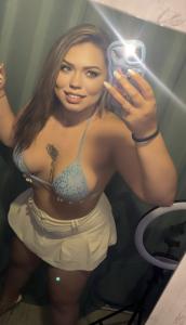 643778301: Chica busca chico en Alicante