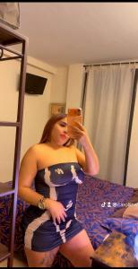 631334029: Chica busca chico en Gerona