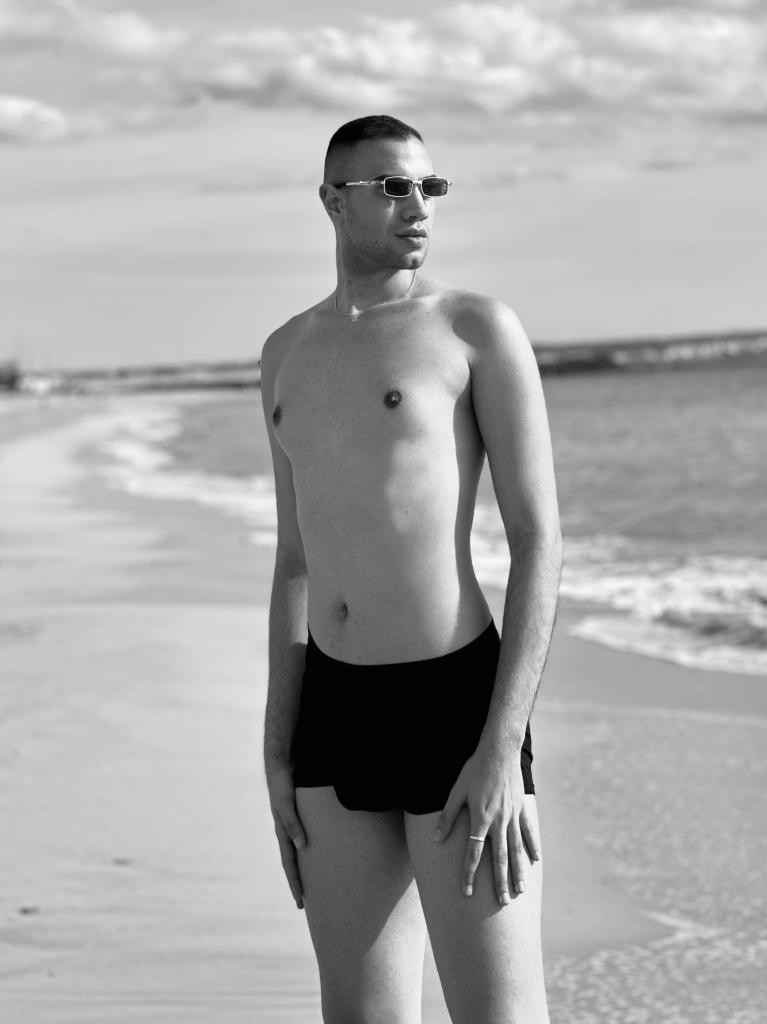 643645160: Chico busca chica en Málaga