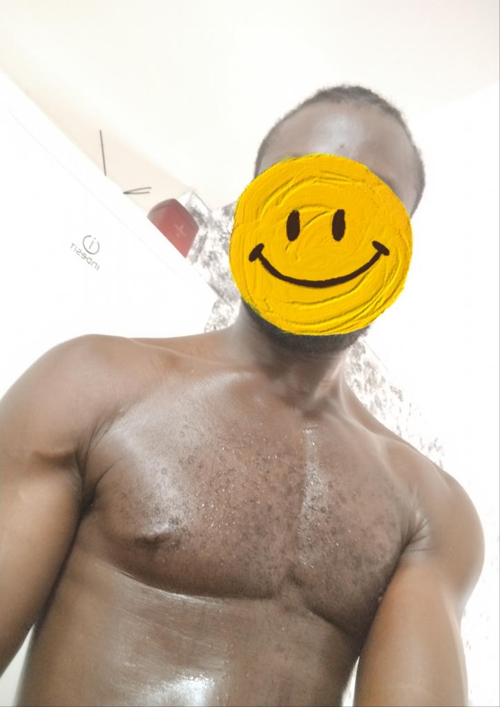 Chico busca chica en Málaga: 