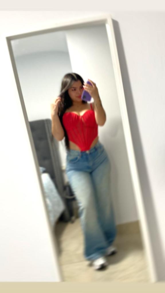 614579814: Chica busca chico en Málaga