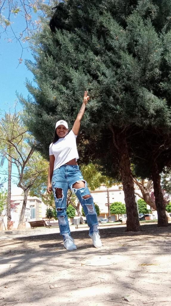 722302071: Chica busca chico en Alicante