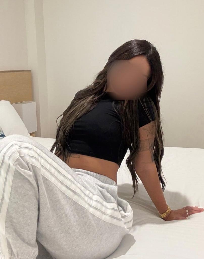 Chica busca chico en Sevilla: 