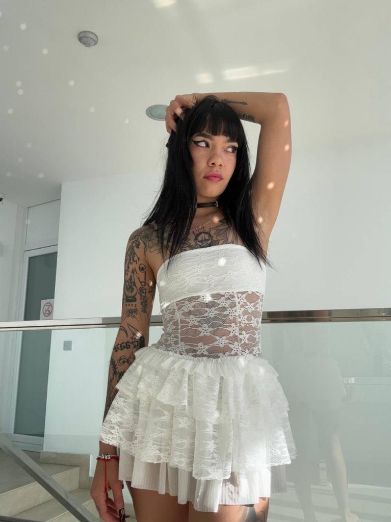 Chica busca chico en Tenerife: 