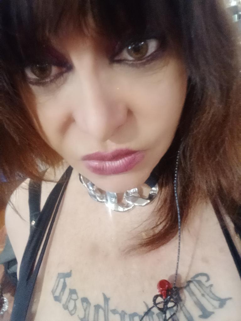 Chica busca chico en Asturias: Chica busca chico