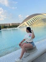 613940355: Chica busca chico en Valencia