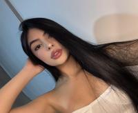 610643622: Chica busca chico en Barcelona