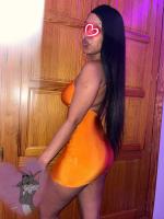 670089272: Chica busca chico en Barcelona