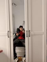 687728084: Chico busca chica en Madrid