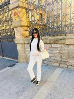 624351894: Chica busca chico en Sevilla