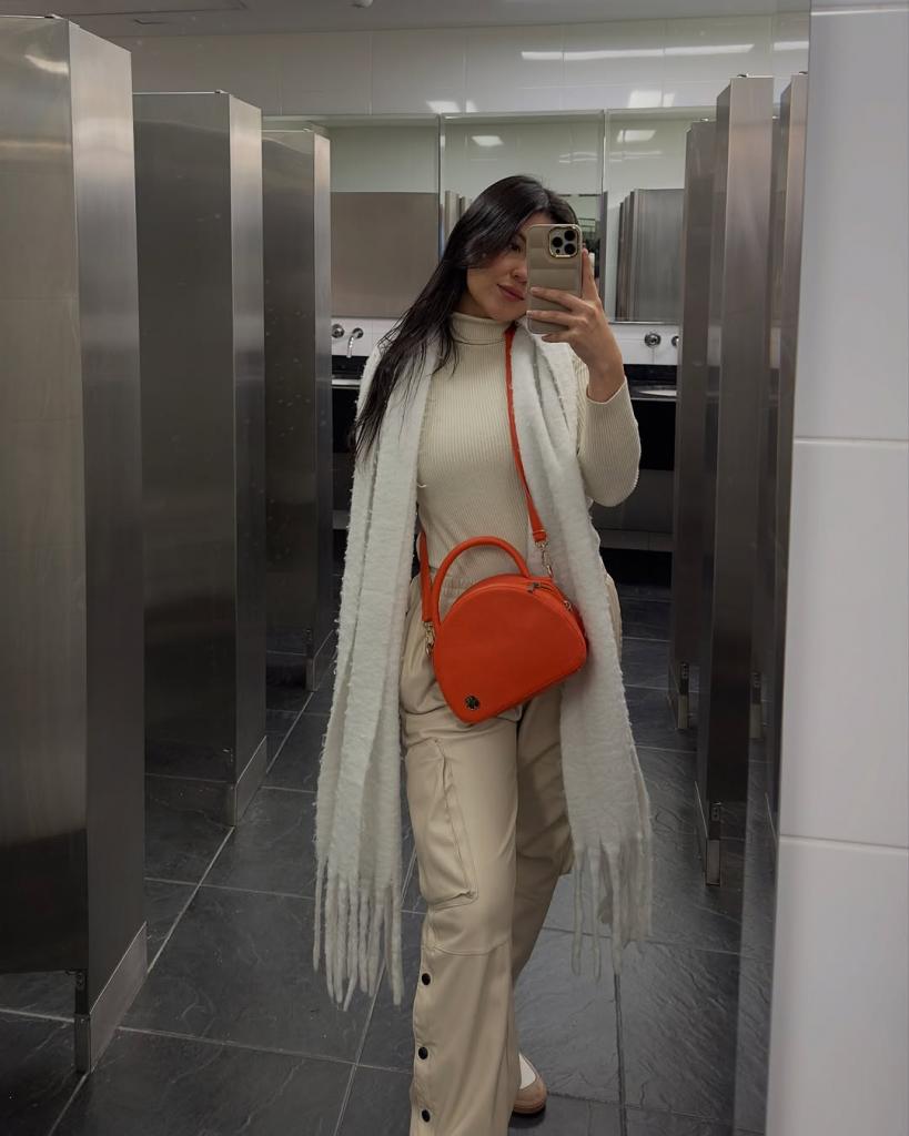 Chica busca chico en Mallorca: 