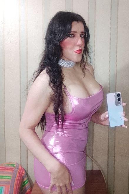 697455526: Transexual en La Coruña