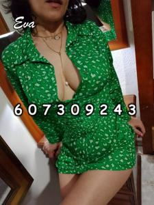 674711464: Chica busca chico en Madrid