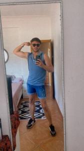 Chico busca chica en Valencia: 